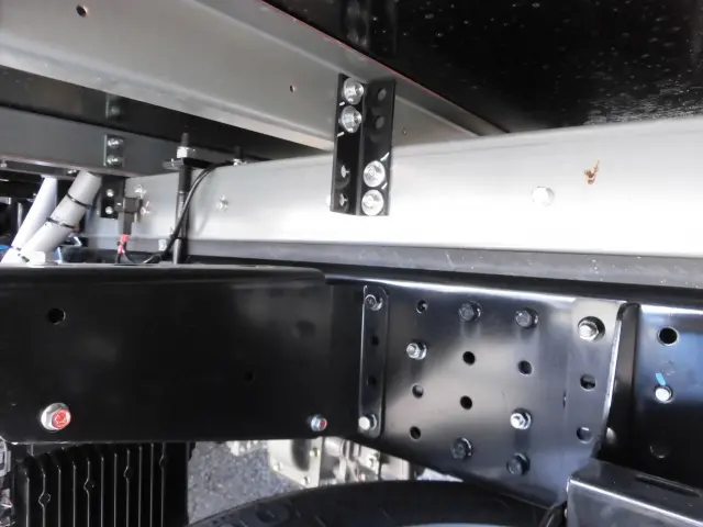 三菱 キャンター 2RG-FBAV0(2WD)の写真25