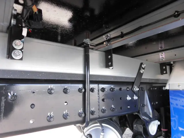 三菱 キャンター 2RG-FBAV0(2WD)の写真27