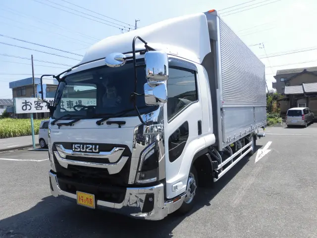 いすゞ フォワード 2RG-FRR90T4(2WD)の写真1