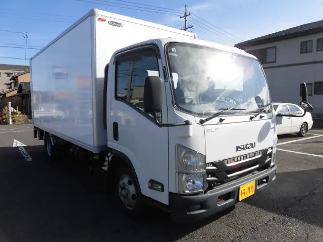 いすゞ エルフ TRG-NPR85AN(2WD)の写真3