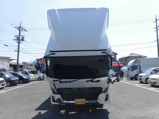 いすゞ フォワード 2RG-FRR90T4(2WD)の写真8