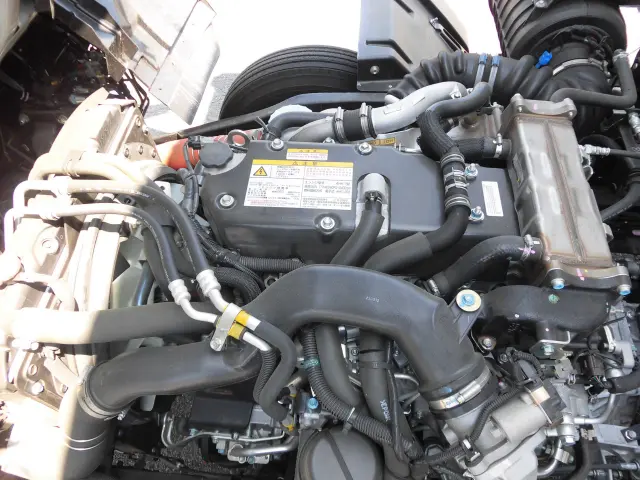 いすゞ フォワード 2RG-FRR90T4(2WD)の写真24