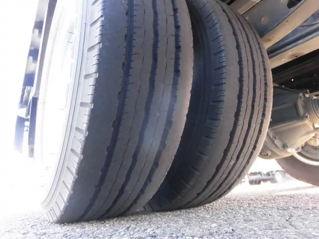 いすゞ エルフ TRG-NPR85AN(2WD)の写真26