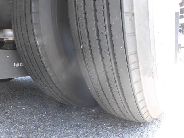 いすゞ フォワード 2RG-FRR90T4(2WD)の写真30