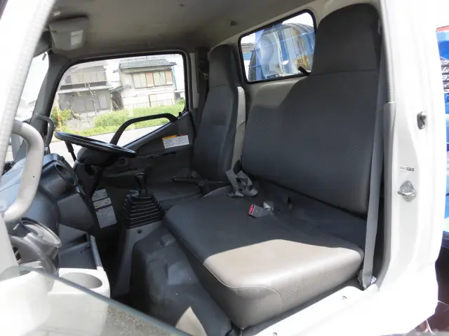 日野 デュトロ SKG-XZU600E(2WD)の写真38