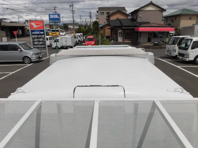 いすゞ エルフ TPG-NMR85AN(2WD)の写真12