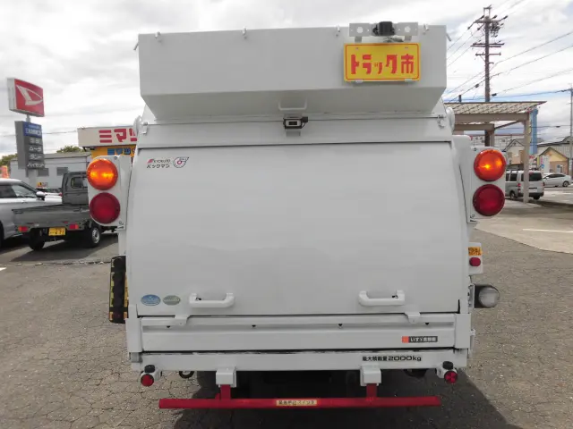 いすゞ エルフ TPG-NMR85AN(2WD)の写真15