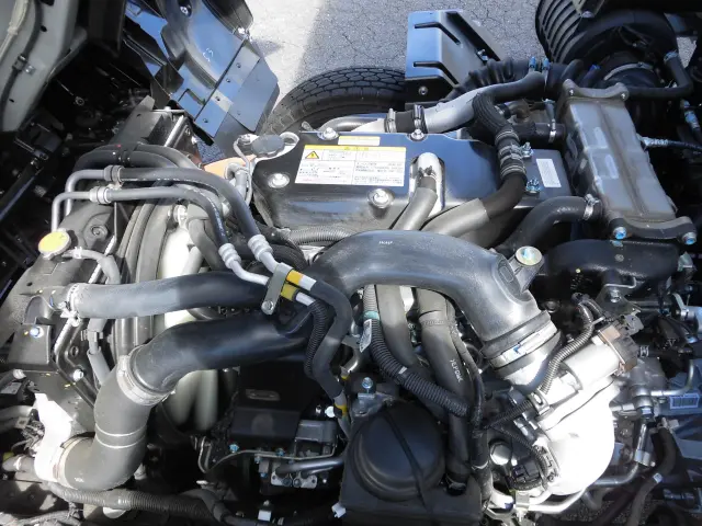 いすゞ フォワード 2RG-FRR90T4(2WD)の写真19