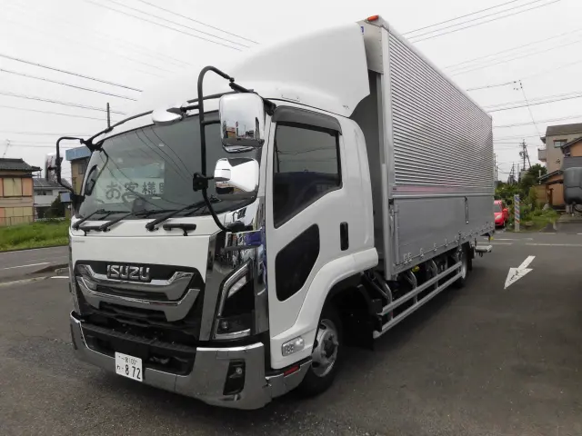 いすゞ フォワード 2RG-FRR90T2(2WD)の写真1