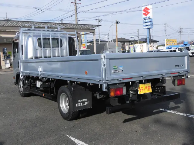いすゞ エルフ TKG-NPR85AR(2WD)の写真4
