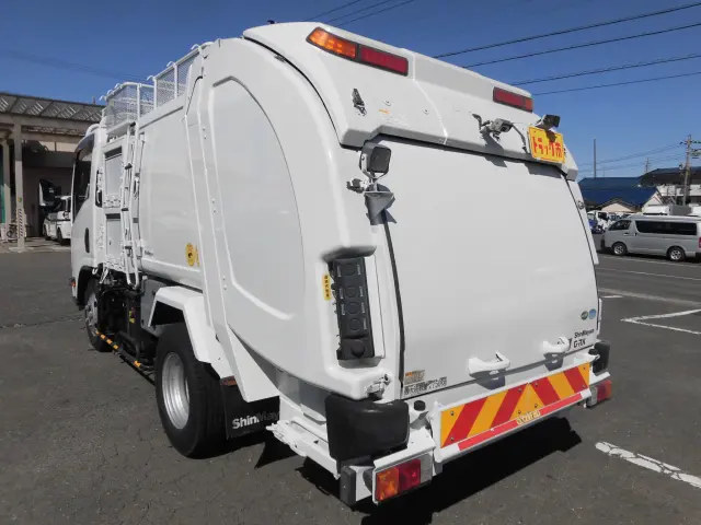 いすゞ エルフ TPG=NMR85N(2WD)の写真4