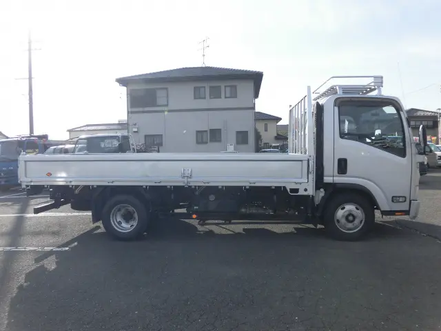 いすゞ エルフ TKG-NPR85AR(2WD)の写真5