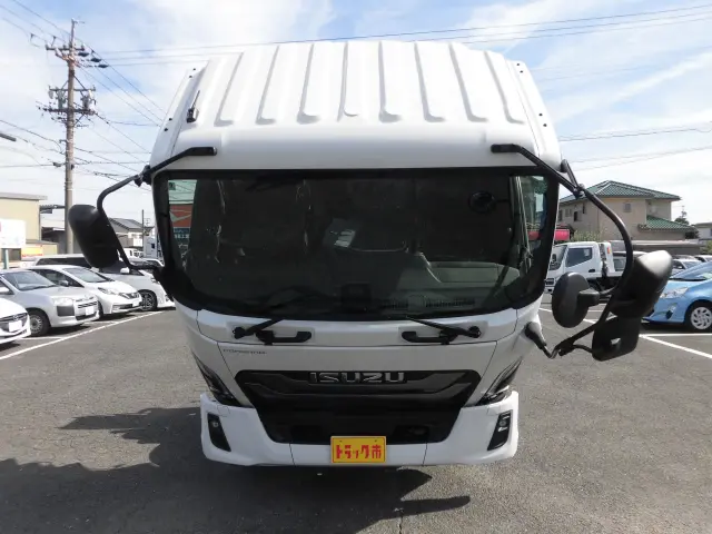 いすゞ フォワード 2RG-FRR90S4(2WD)の写真7