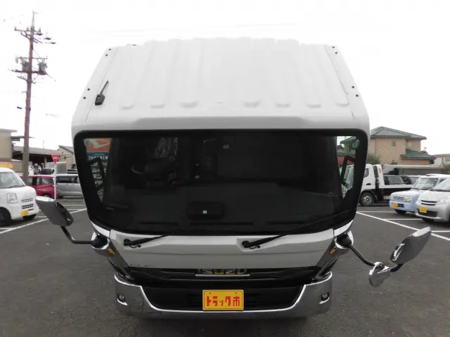 いすゞ エルフ 2PG-NPR88Y(2WD)の写真8