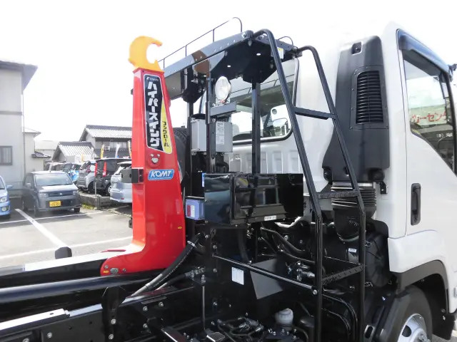 いすゞ フォワード 2RG-FRR90S4(2WD)の写真13