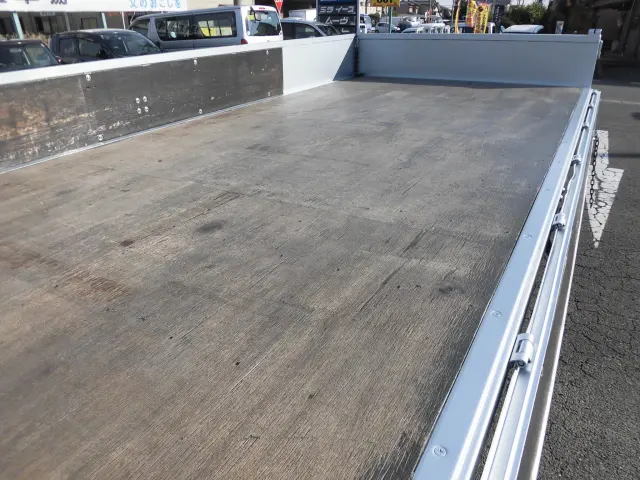 いすゞ エルフ TKG-NPR85AR(2WD)の写真17