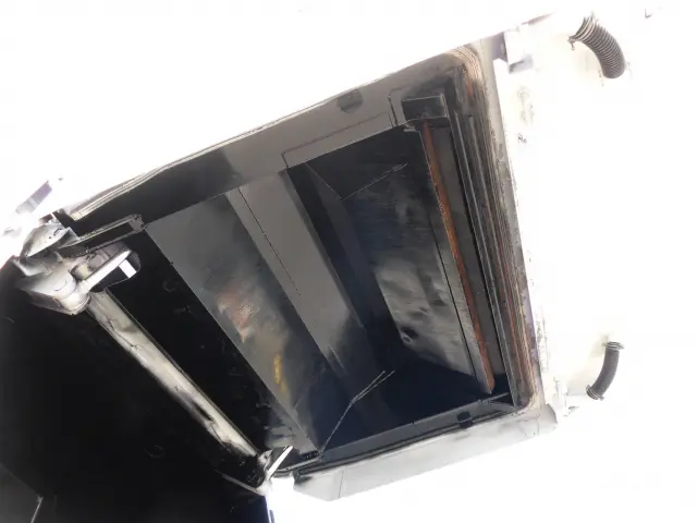 いすゞ エルフ TPG=NMR85N(2WD)の写真17