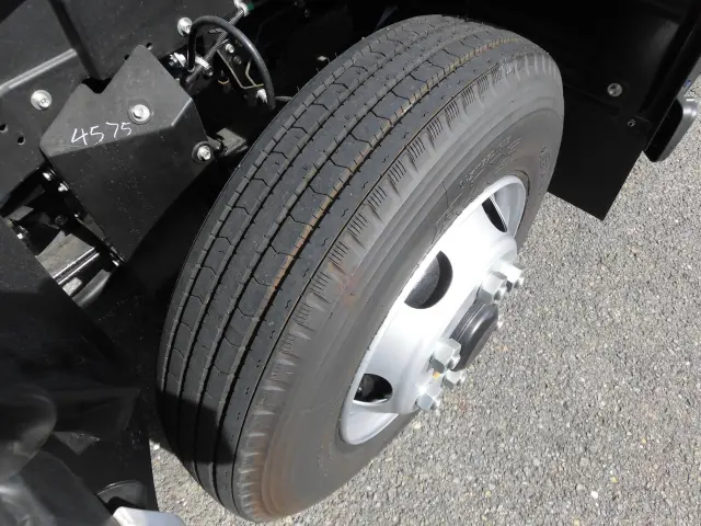 いすゞ フォワード 2RG-FRR90S4(2WD)の写真18