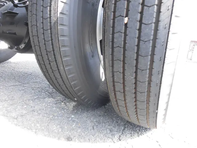 いすゞ フォワード 2RG-FRR90S4(2WD)の写真19