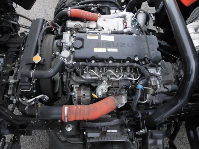 いすゞ エルフ 2PG-NPR88Y(2WD)の写真25