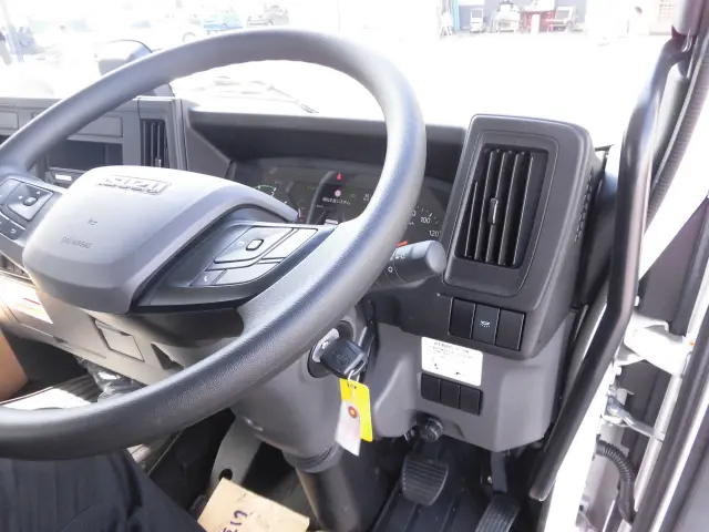 いすゞ フォワード 2RG-FRR90S4(2WD)の写真25