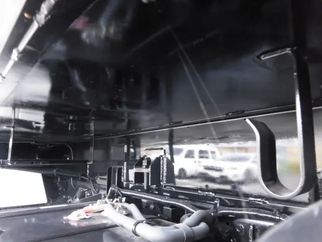 いすゞ エルフ 2PG-NPR88Y(2WD)の写真27