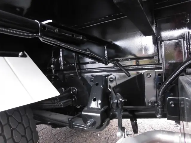 いすゞ エルフ 2PG-NPR88Y(2WD)の写真28