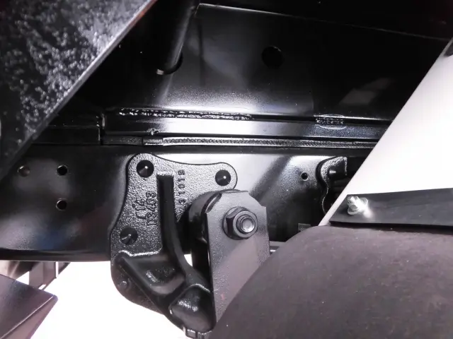 いすゞ エルフ 2PG-NPR88Y(2WD)の写真29