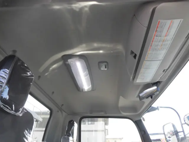いすゞ フォワード 2RG-FRR90S4(2WD)の写真29