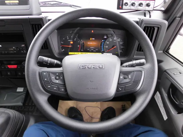 いすゞ エルフ 2PG-NPR88Y(2WD)の写真34