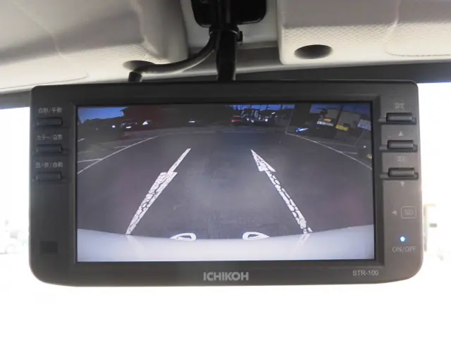 いすゞ エルフ TPG=NMR85N(2WD)の写真40