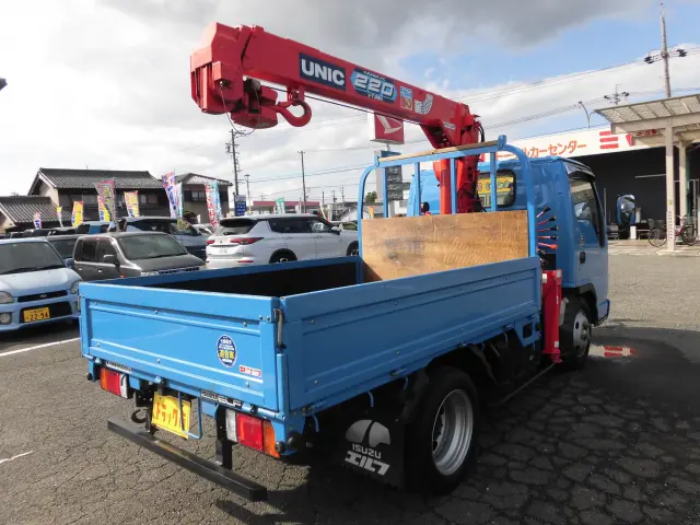 いすゞ エルフ KR-NKR81EA(2WD)の写真2