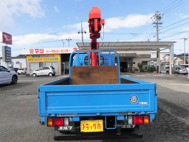 いすゞ エルフ KR-NKR81EA(2WD)の写真15