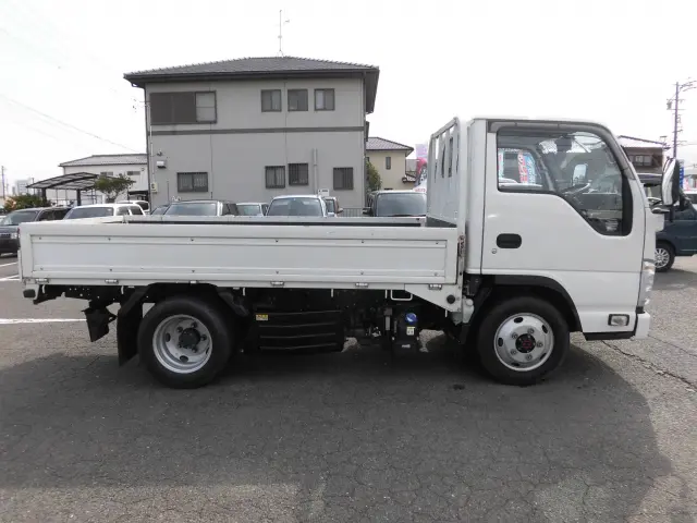 いすゞ エルフ 2RG-NJS88A(4WD)の写真5