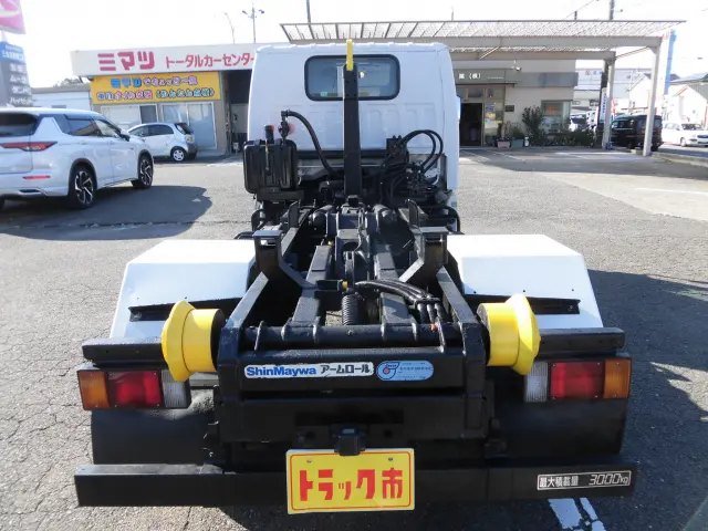 いすゞ エルフ TKG-NKR85AN(2WD)の写真8