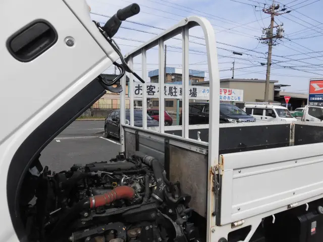 いすゞ エルフ 2RG-NJS88A(4WD)の写真8