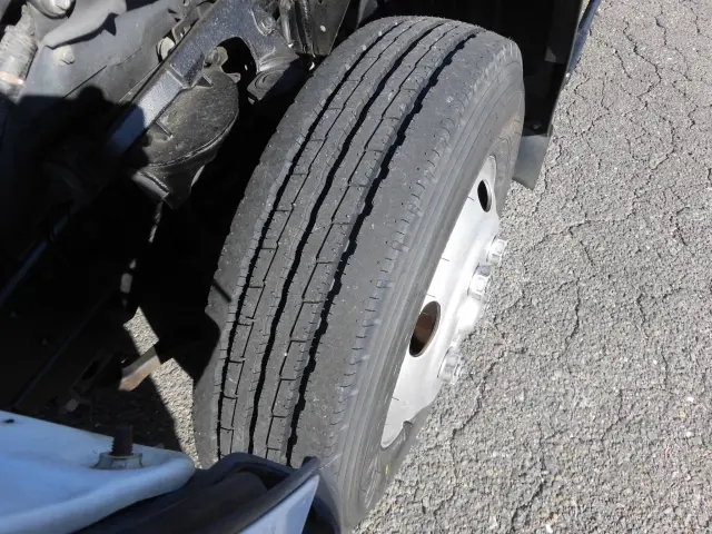 いすゞ エルフ TKG-NKR85AN(2WD)の写真21