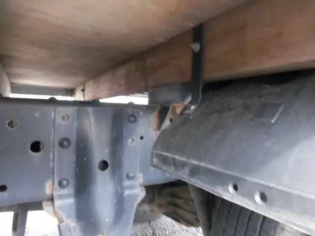 いすゞ エルフ 2RG-NJS88A(4WD)の写真21