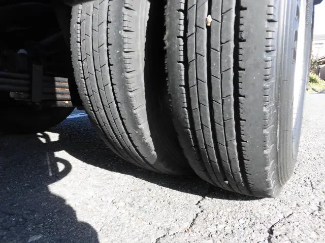 いすゞ エルフ TKG-NKR85AN(2WD)の写真22