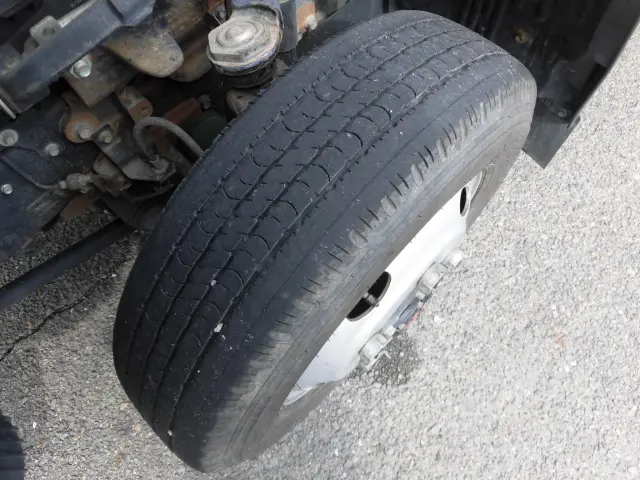 いすゞ エルフ 2RG-NJS88A(4WD)の写真23