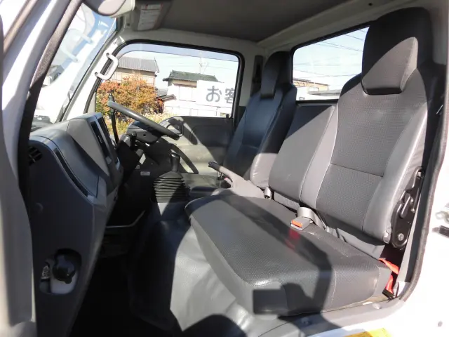 いすゞ エルフ TKG-NKR85AN(2WD)の写真29