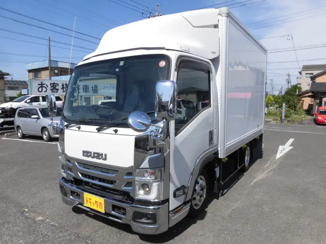 いすゞ エルフ 2RG-NLR88AN(2WD)の写真1