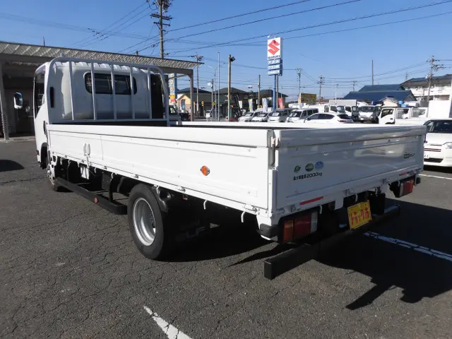 いすゞ エルフ TRG-NPR85AR(2WD)の写真4