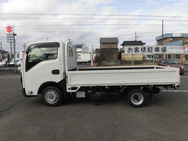 いすゞ エルフ 3DF-NHR87AF(2WD)の写真6