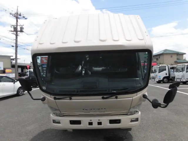 いすゞ エルフ 2PG-NPR88YN(2WD)の写真7