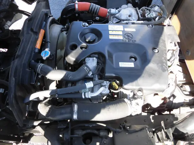 いすゞ エルフ TRG-NPR85AR(2WD)の写真17