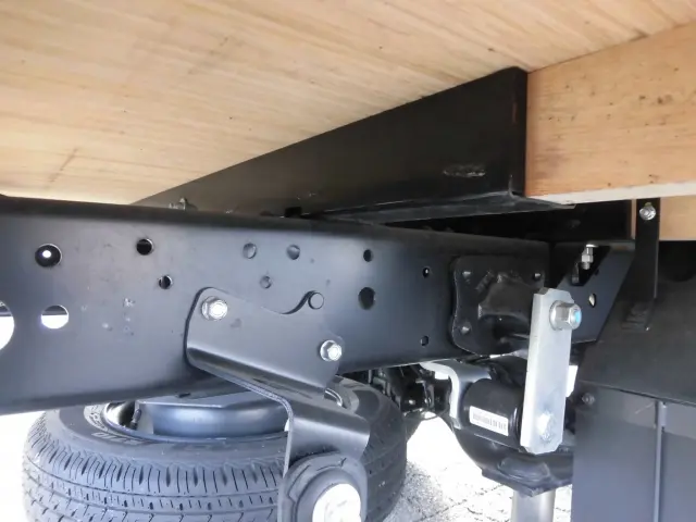 いすゞ エルフ 3DF-NHR87AF(2WD)の写真20