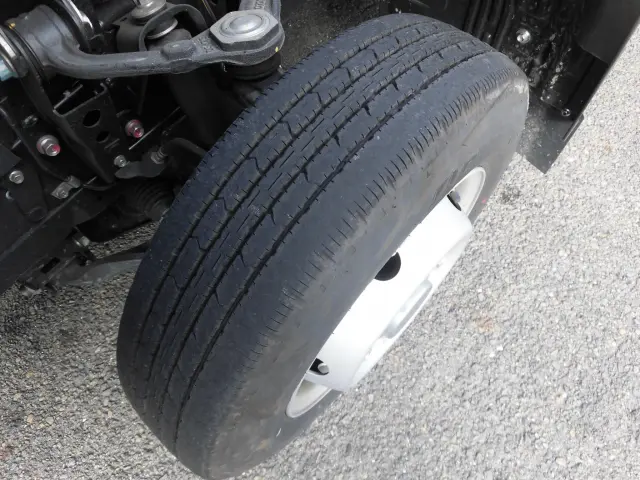 いすゞ エルフ 3DF-NHR87AF(2WD)の写真21