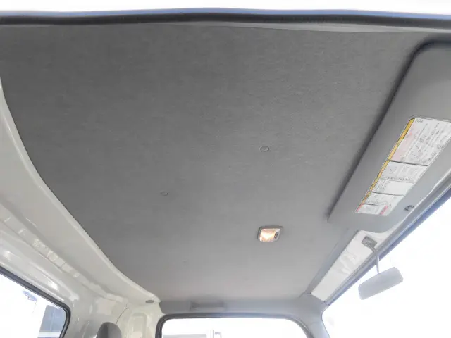 いすゞ エルフ TRG-NPR85AR(2WD)の写真31