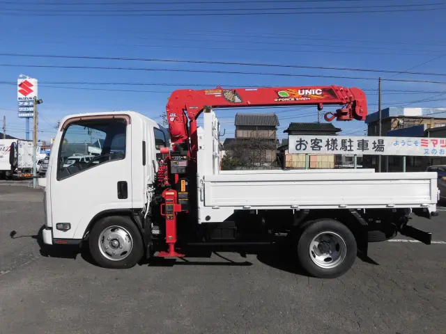 いすゞ エルフ 2RG-NMR88R(2WD)の写真6